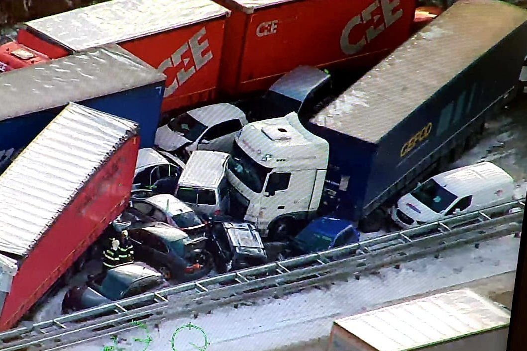 W karambolu w Czechach zderzyło się prawie 40 aut.