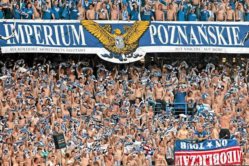 Lech Poznań został ukarany przez UEFA za naklejki "Dobranoc, lewico"