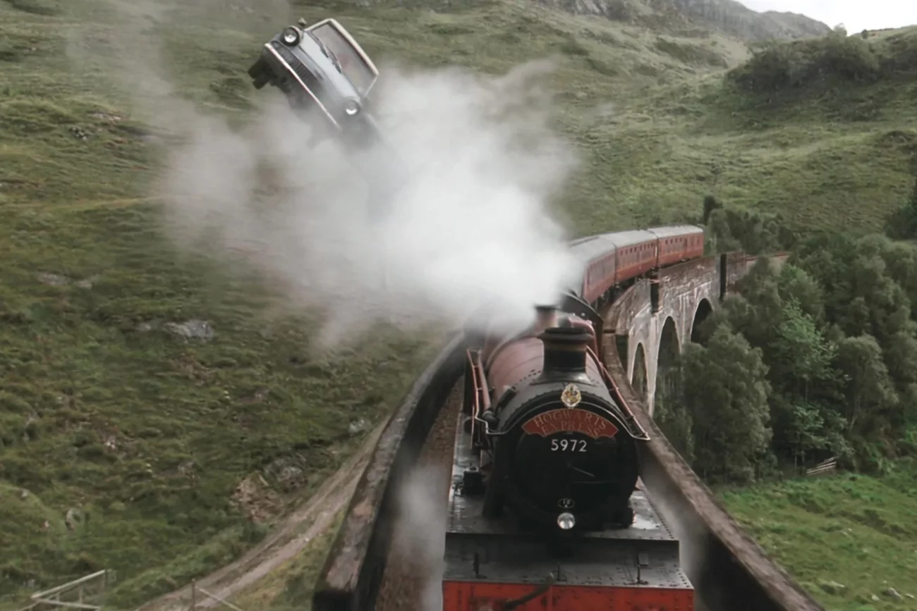 Wiadukt Glenfinnan w filmie "Harry Potter i Komnata Tajemnic"