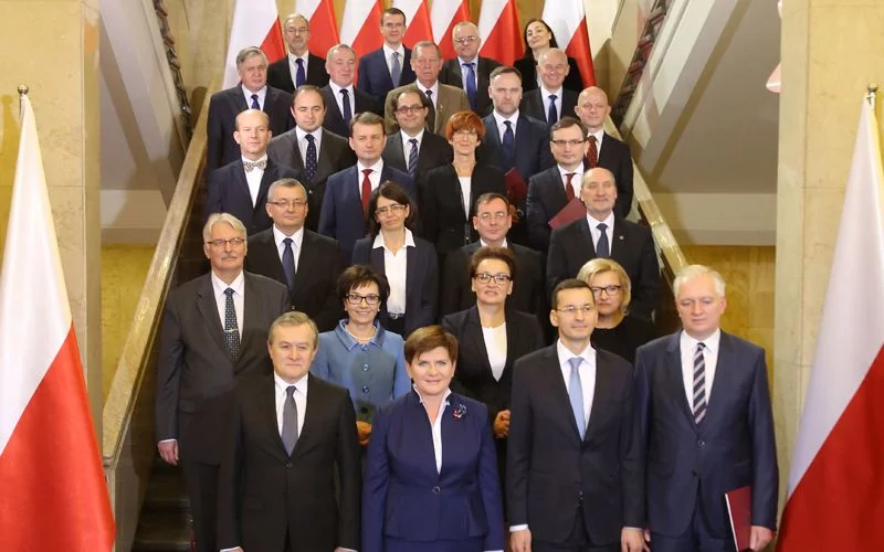 Dymisja w rządzie Beaty Szydło. Odchodzi Jerzy Szmit