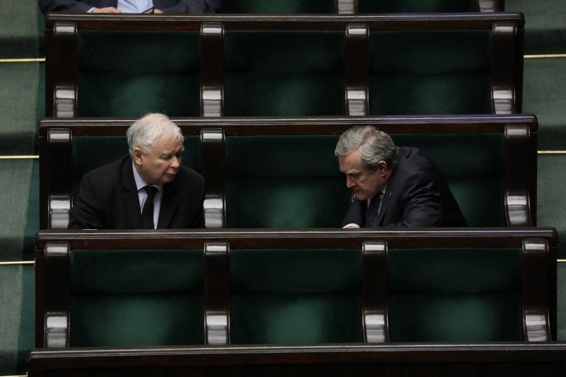 Jarosław Kaczyński chciał aby świat filmu zainteresował się polską historią. Wydano miliony, efektów brak.