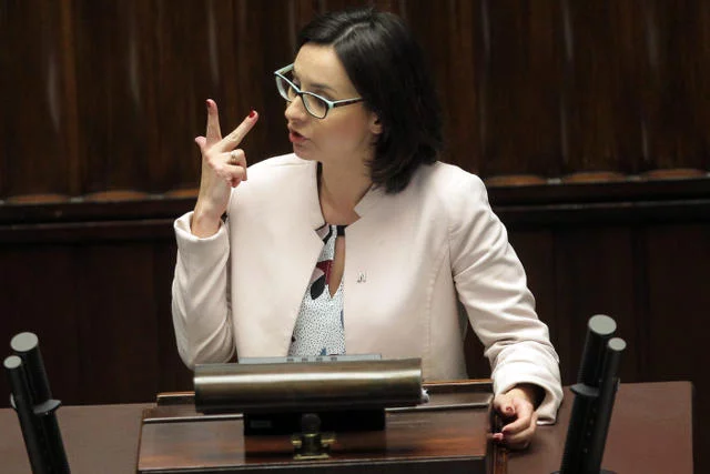 Posłanka Kamila Gasiuk-Pihowicz podczas posiedzenia Sejmu nad projektem ustawy o Trybunale Konstytucyjnym.