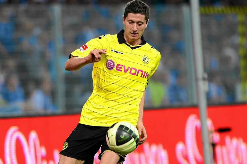 Robert Lewandowski nie tylko dba o formę, ale również uczy się języka niemieckiego.