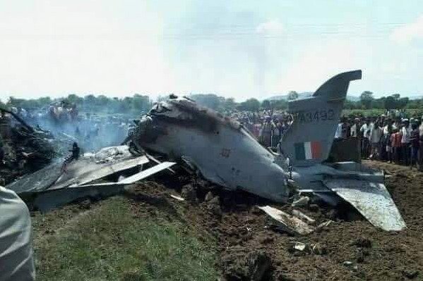 Pakistańskie siły zestrzeliły dwie indyjskie maszyny.