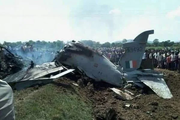 Pakistańskie siły zestrzeliły dwie indyjskie maszyny.