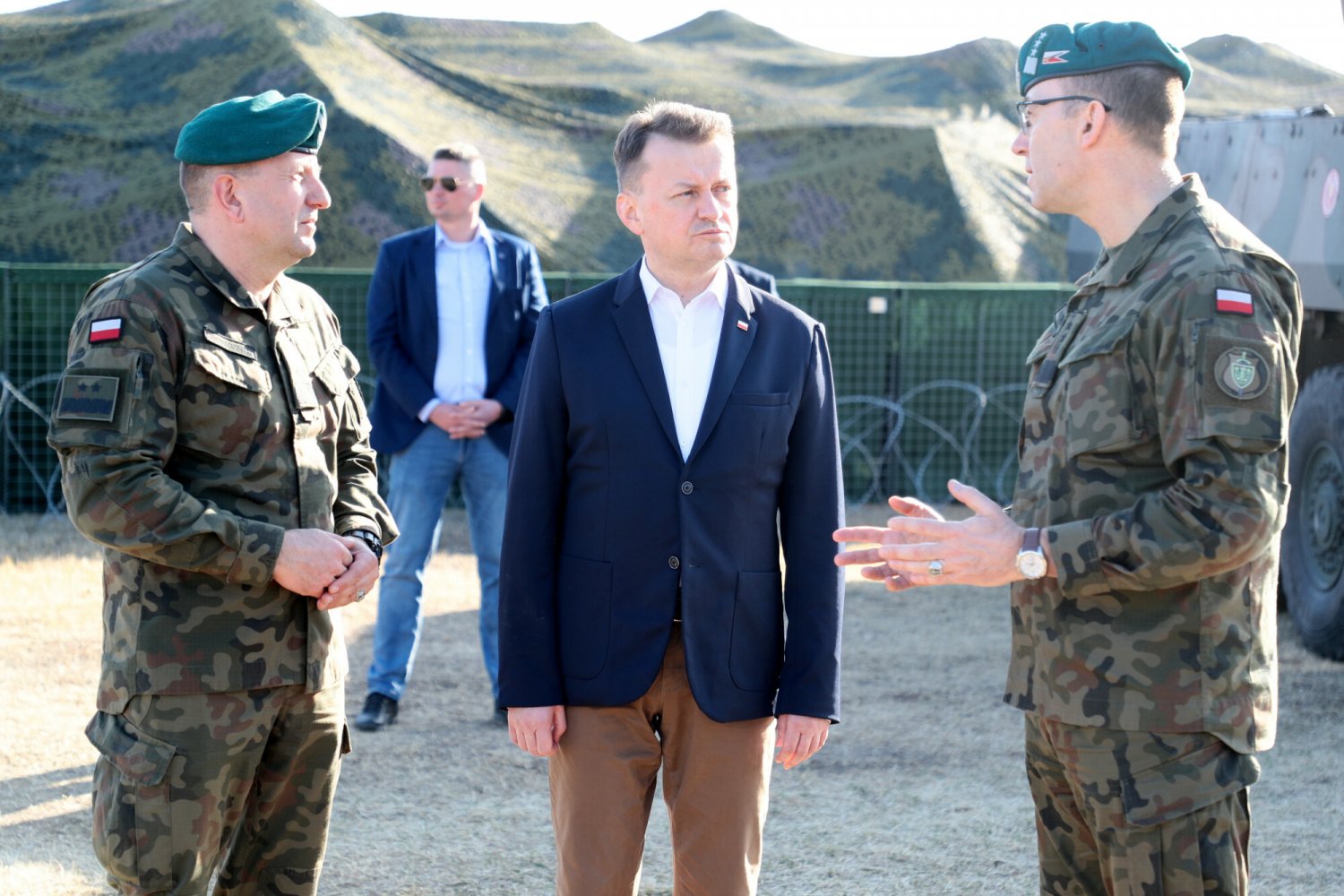 Lawina komentarzy po oświadczeniu Mariusza Błaszczaka nt. rosyjskiej rakiety i działań DO RSZ, którym kieruje gen. broni. Tomasz Piotrowski.