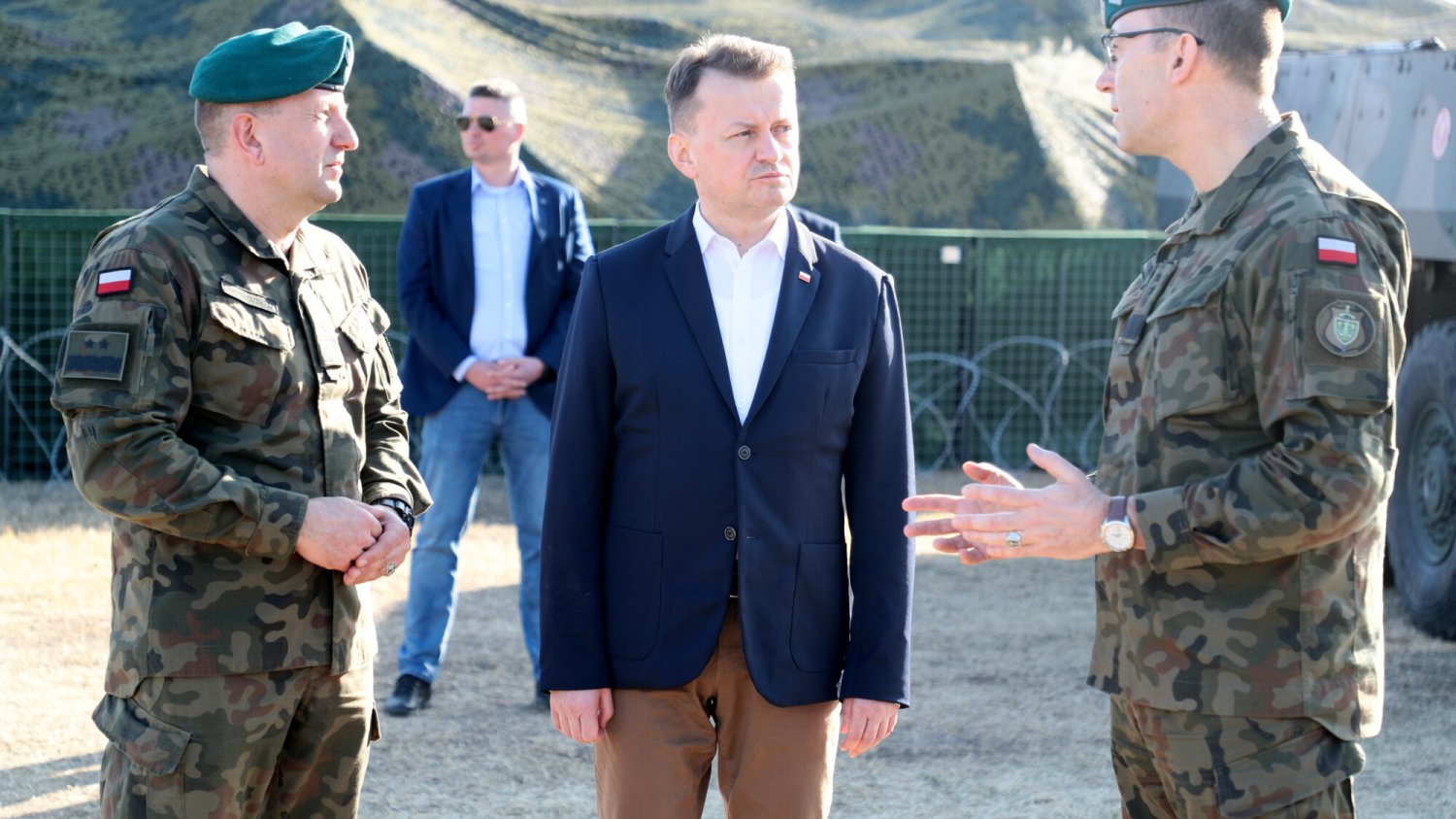 Lawina komentarzy po oświadczeniu Mariusza Błaszczaka nt. rosyjskiej rakiety i działań DO RSZ, którym kieruje gen. broni. Tomasz Piotrowski. Lawina komentarzy po oświadczeniu Mariusza Błaszczaka nt. rosyjskiej rakiety i działań DO RSZ, którym kieruje gen. broni. Tomasz Piotrowski.