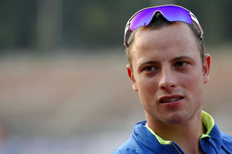 Brat Oscara Pistoriusa Carl, także jest oskarżony o zabójstwo.