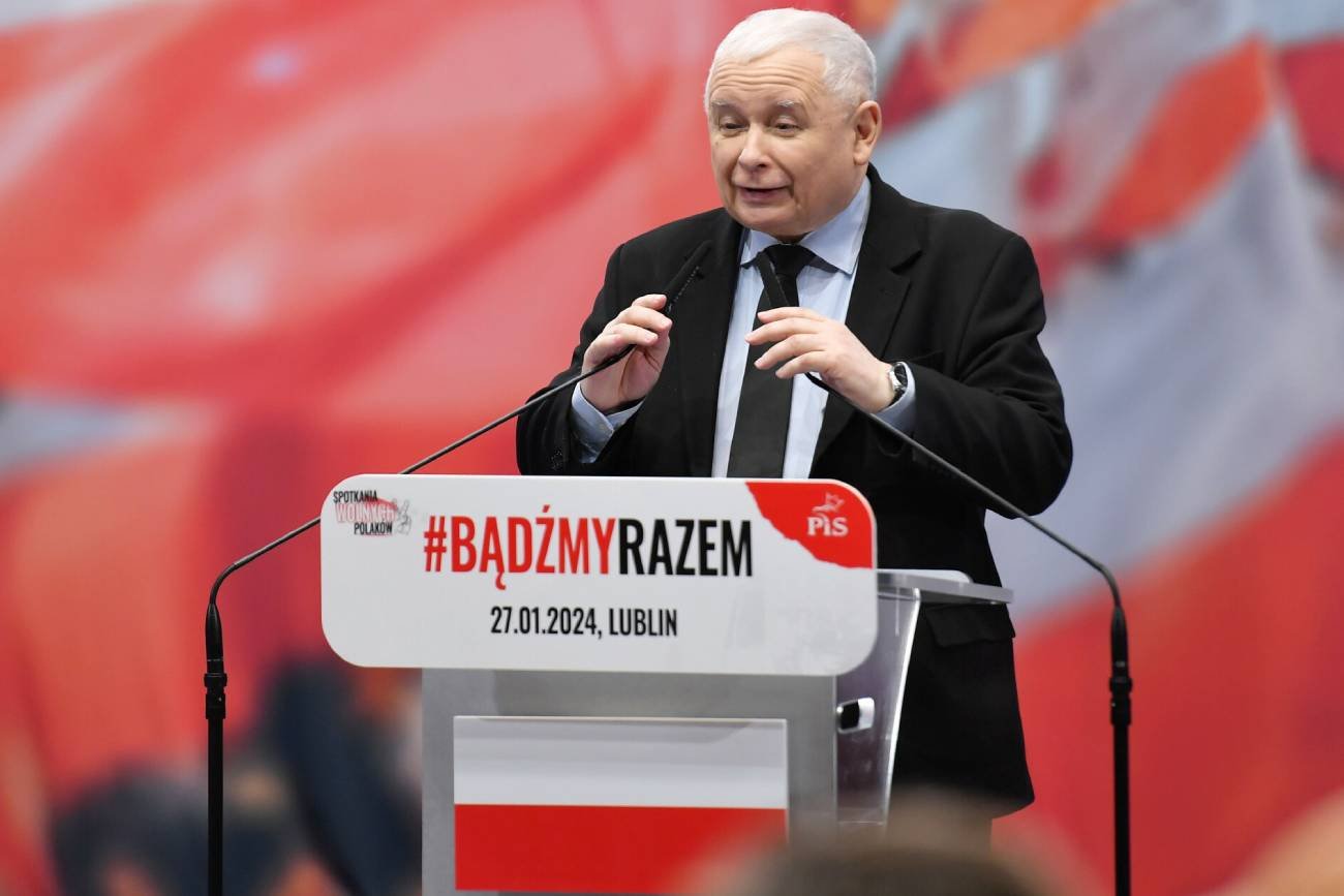 Jarosław Kaczyński zarządził objazd PiS po kraju. Czy to pomoże jego partii?