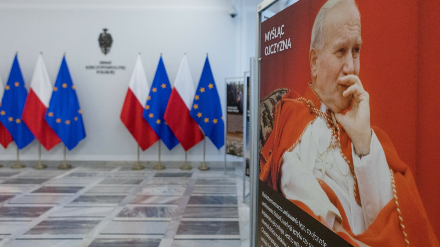 Senatorowie PiS zagłosowali przeciwko uchwale o "wkładzie Jana Pawła II w dzieje Polski, Europy i świata".