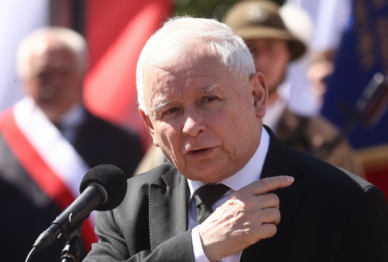 Jarosław Kaczyński odszedł z rządu. Zastąpi go minister PiS Mariusz Błaszczak