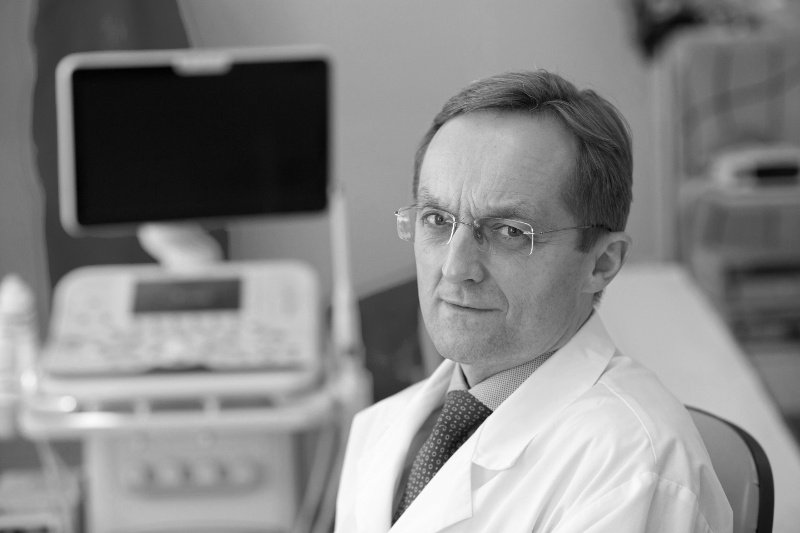 Nie żyje prof. Wojciech Rokita. Bliscy: przyczyną hejt, nie koronawirus.