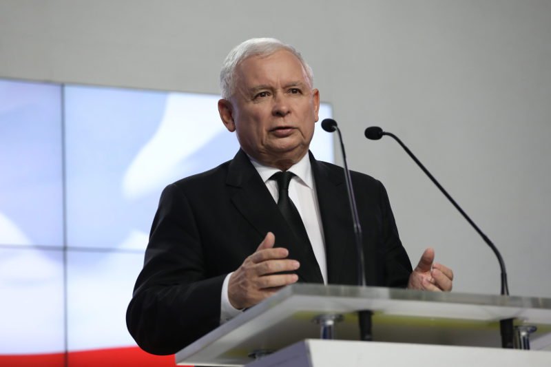 Jarosław Kaczyński mógł nie zdać do ostatniej klasy?