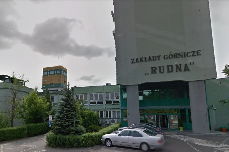 W kopalni Rudna doszło do wstrząsów, trwają poszukiwania 9 górników.