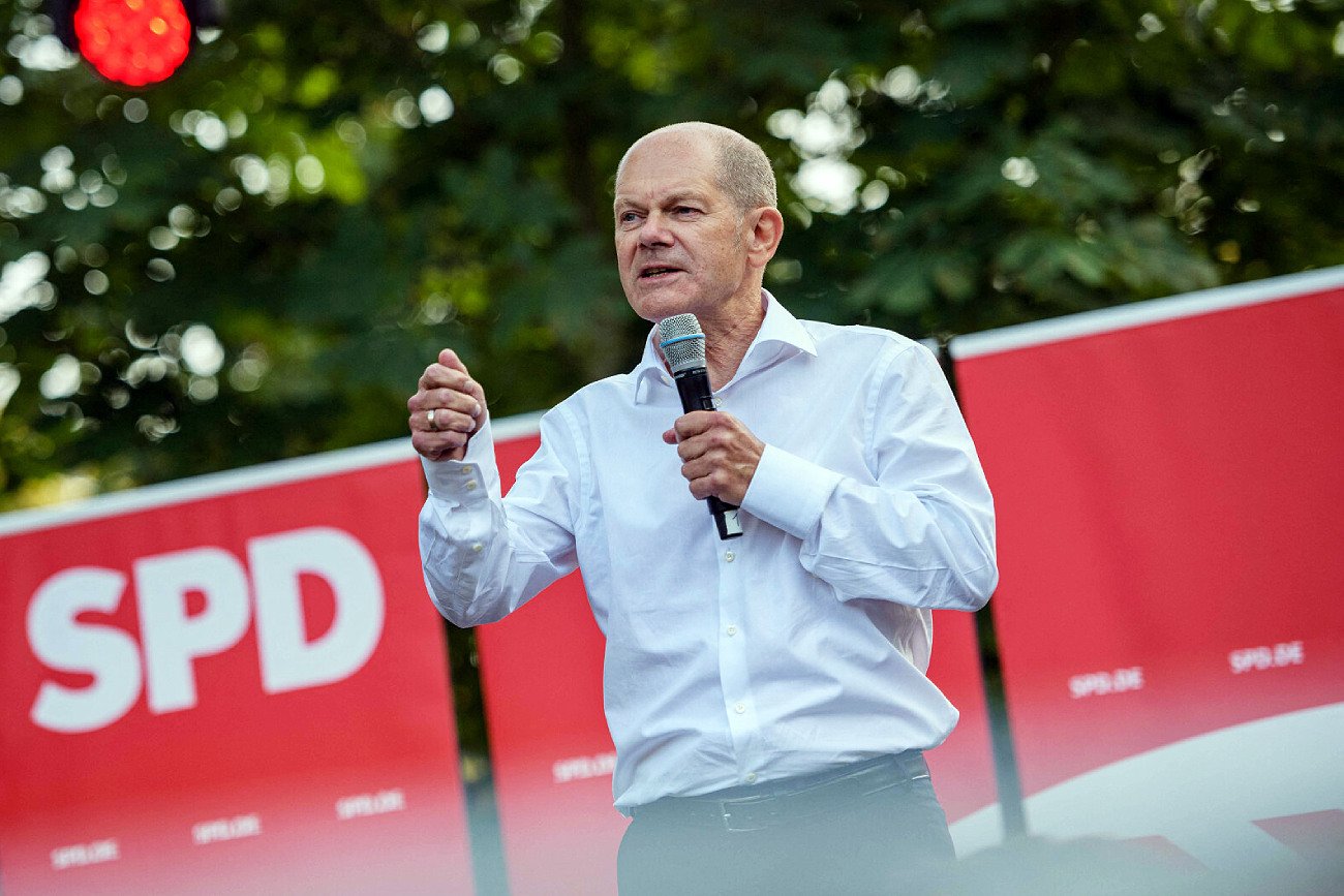 Niespełna rok temu SPD zwyciężyło w wyborach w Niemczech. Dziś partia Olafa Scholza nie miałaby szans na powtórzenie sukcesu. Kanclerz Niemiec Olaf Scholz z socjaldemokratycznej partii SDP.