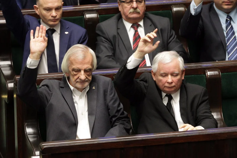 Obecny rząd przetrwa tylko dwa lata? Tyle daje mu ekspert.