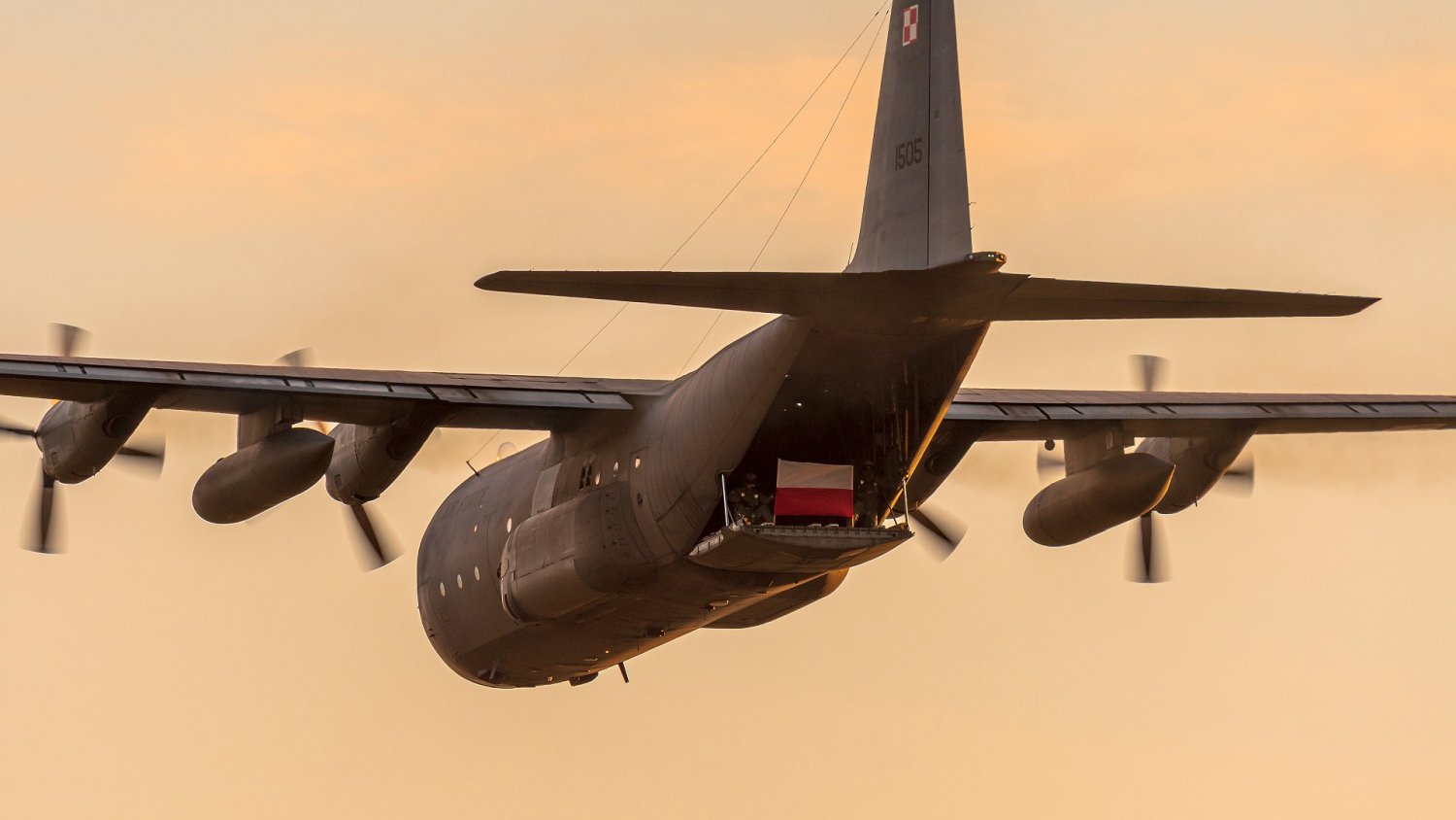 MSZ nie wyśle samolotów po Polaków na Bliski Wschód. Powód choćby nie dziwi