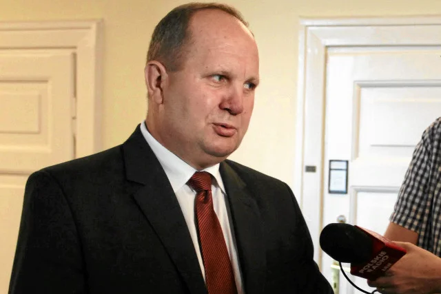 Zbigniew Sosnowski z PSL, jak mówią koledzy to "nieawanturujący się poseł". W piątek podczas głosowań nad budżetem został zablokowany. Polecono mu siedzieć i słuchać.