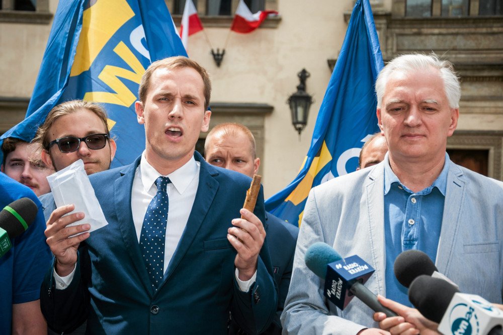 Politycy partii KORWiN, Ruchu Kukiza oraz Polski Razem z Jarosławem Gowinem domagają się odwołania Jacka Majchrowskiego z funkcji prezydenta Krakowa.