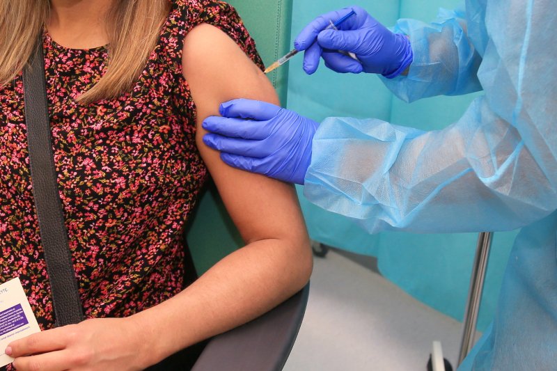 Od wtorku w większości szpitali miejskich brakuje szczepionek.