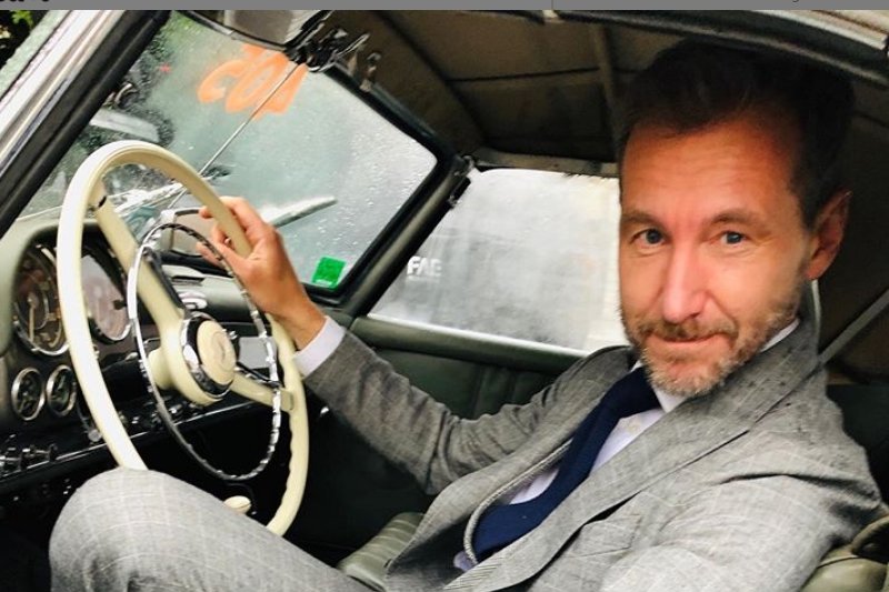 Dziennikarz przeprosił za swoje zachowanie.