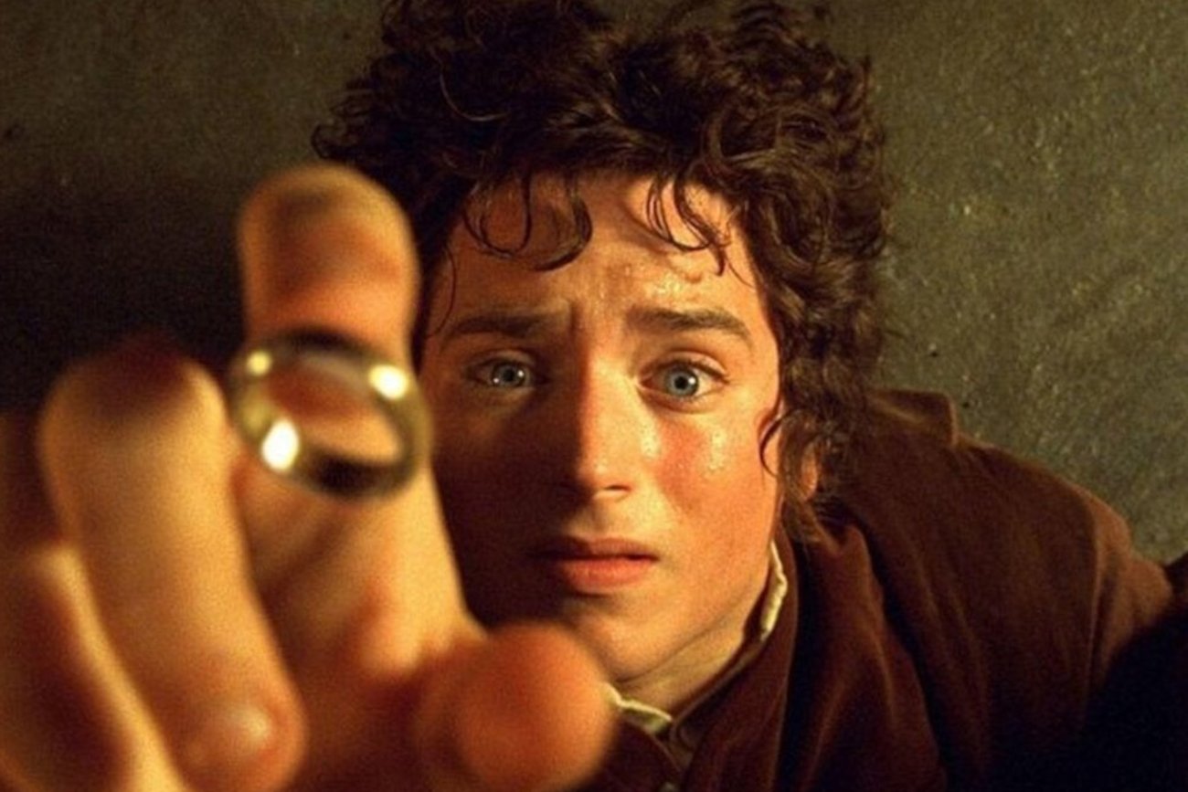 Elijah Wood jako Frodo w filmie "Władca pierścieni".