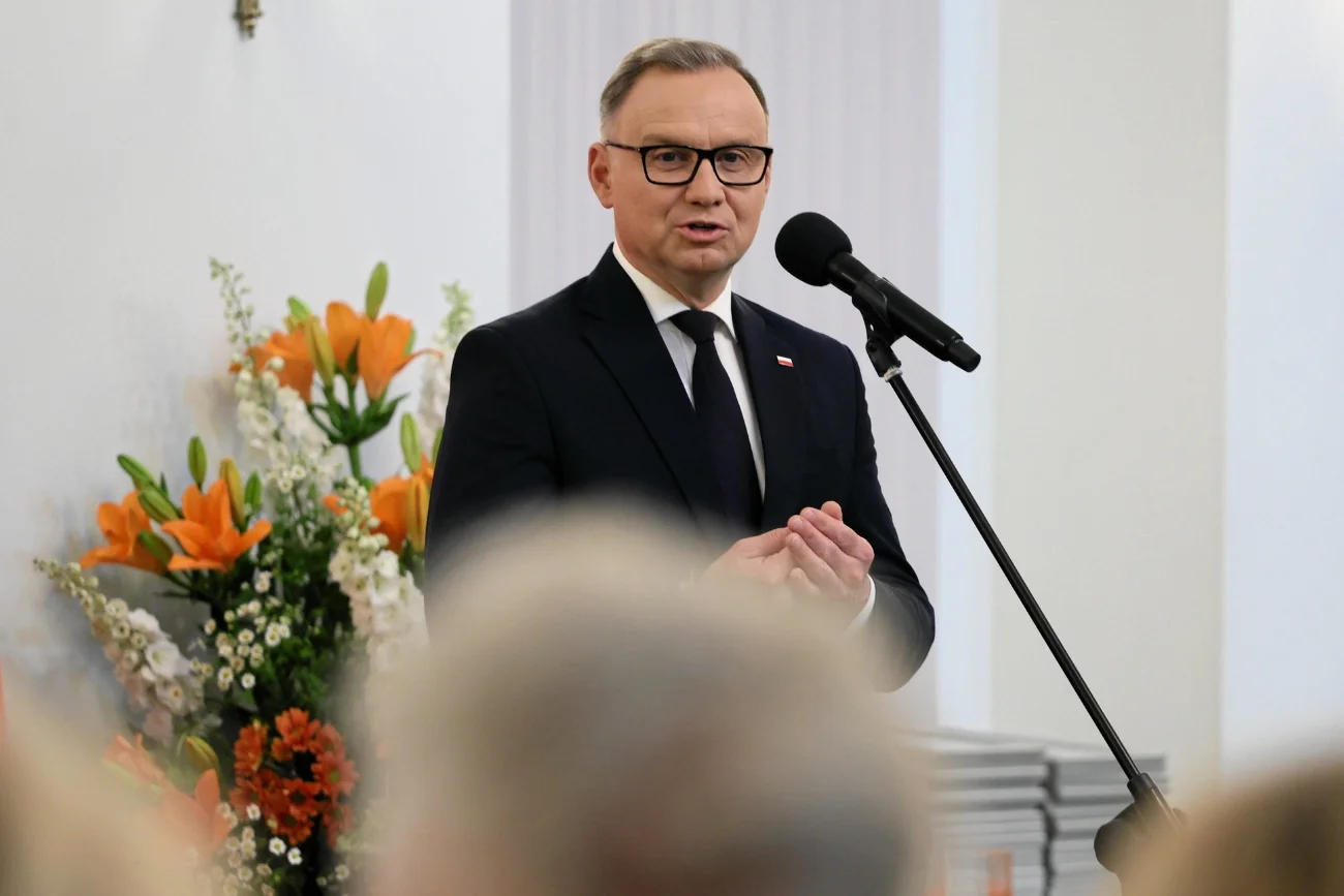 Orędzie Andrzeja Dudy. Znamy godzinę ostatniego wystąpienia prezydenta To wtedy Duda po raz ostatni przemówi jako prezydent. Znamy datę i godzinę orędzia