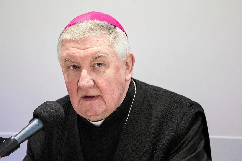 Biskup Romuald Kamiński wspomniał o budowie pomnika Matki Bożej Łaskawej przy trasie S8.