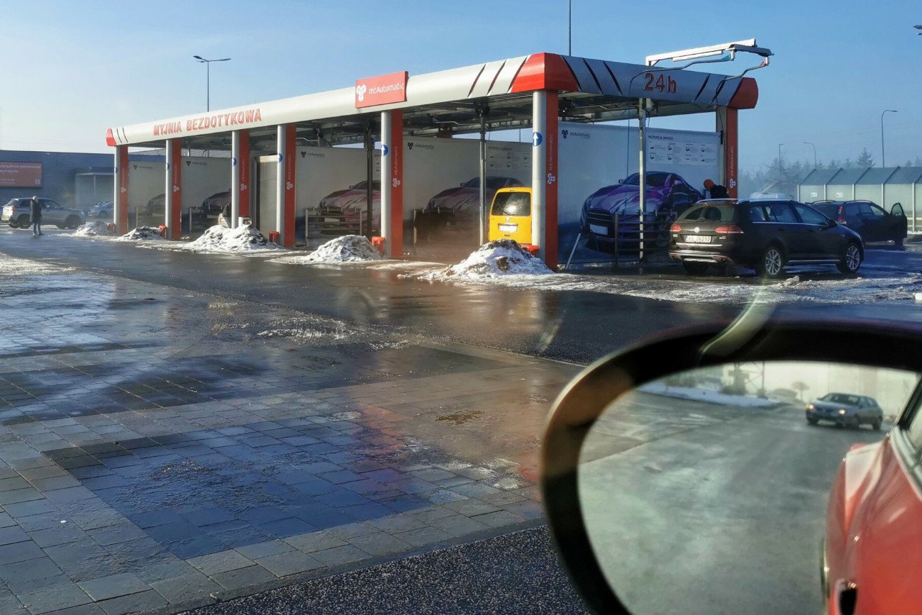 Czy mycie samochodu na mrozie jest możliwe?