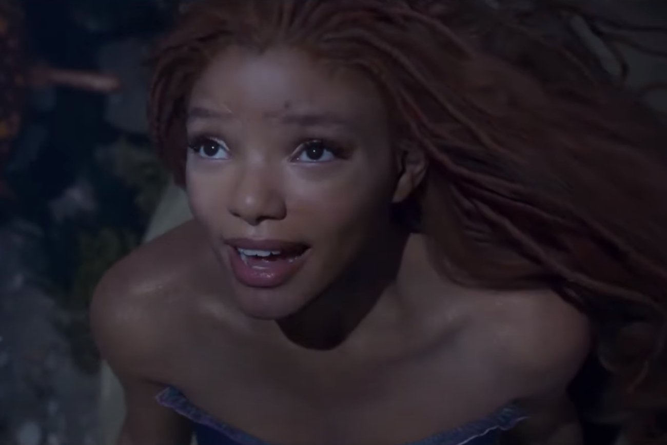 Pierwszy teaser filmu "Mała syrenka". Jak prezentuje się Halle Bailey jako Arielka?