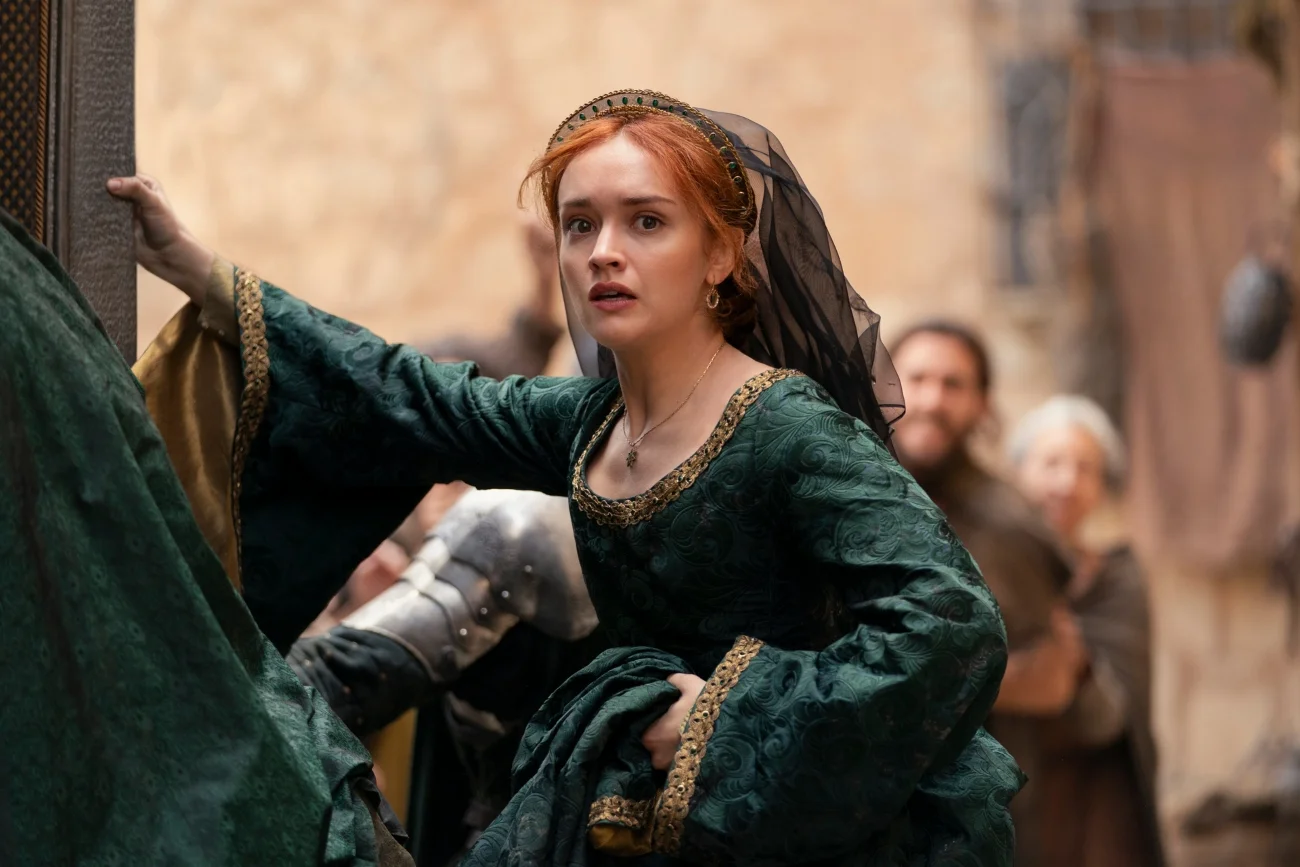 Olivia Cooke jako Alicent Hightower w "Rodzie smoka".