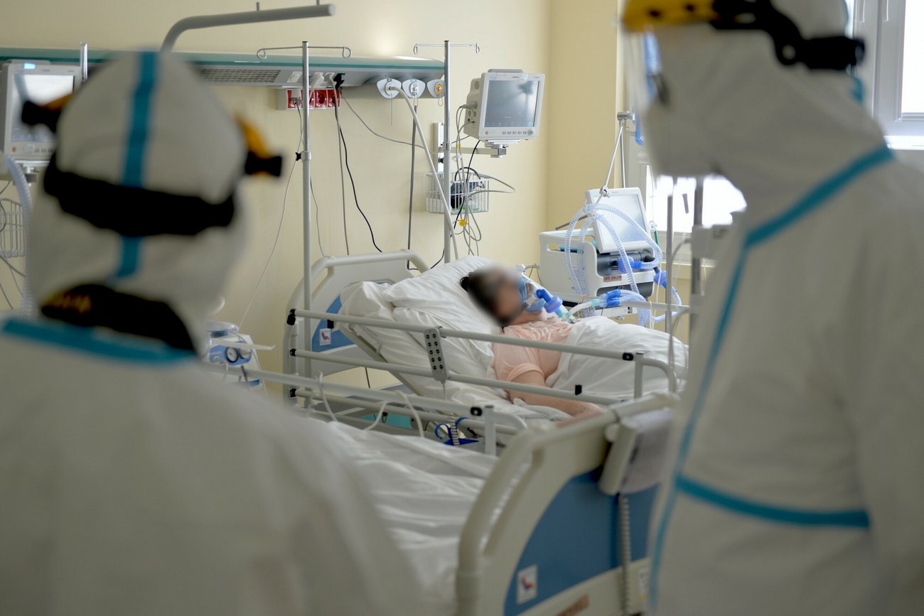 Nowy raport MZ dot. zakażeń koronawirusem.