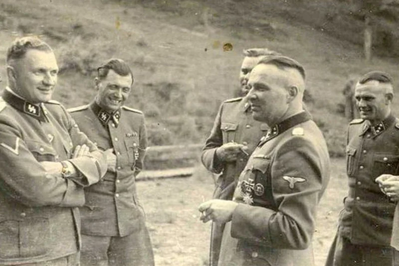 Richard Baer, Josef Mengele i Rudolf Hoess - odpowiedzialni za eksperymenty medyczne na więźniach KL Auschwitz.