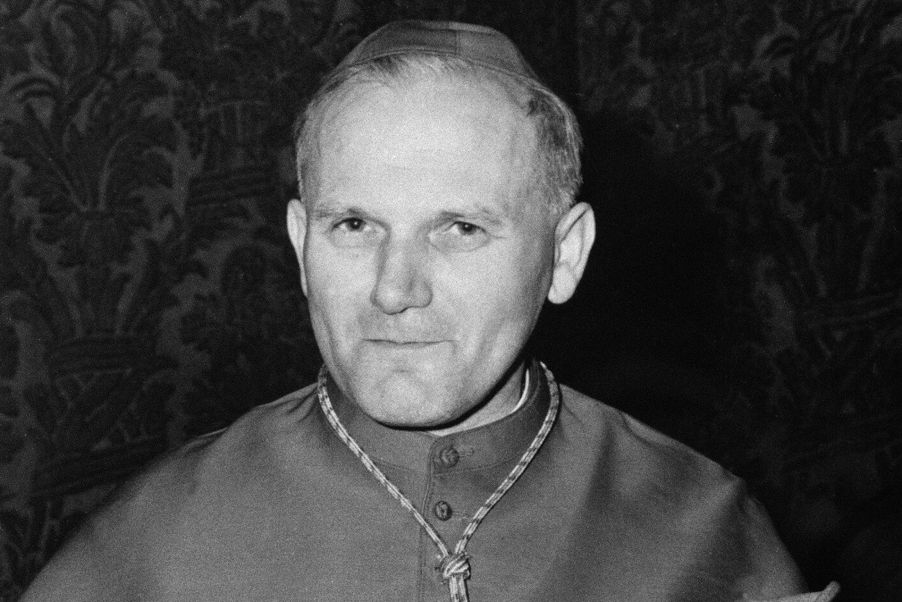 Ks. Jacek Prusak ocenił dokument TVN24 o Janie Pawle II.