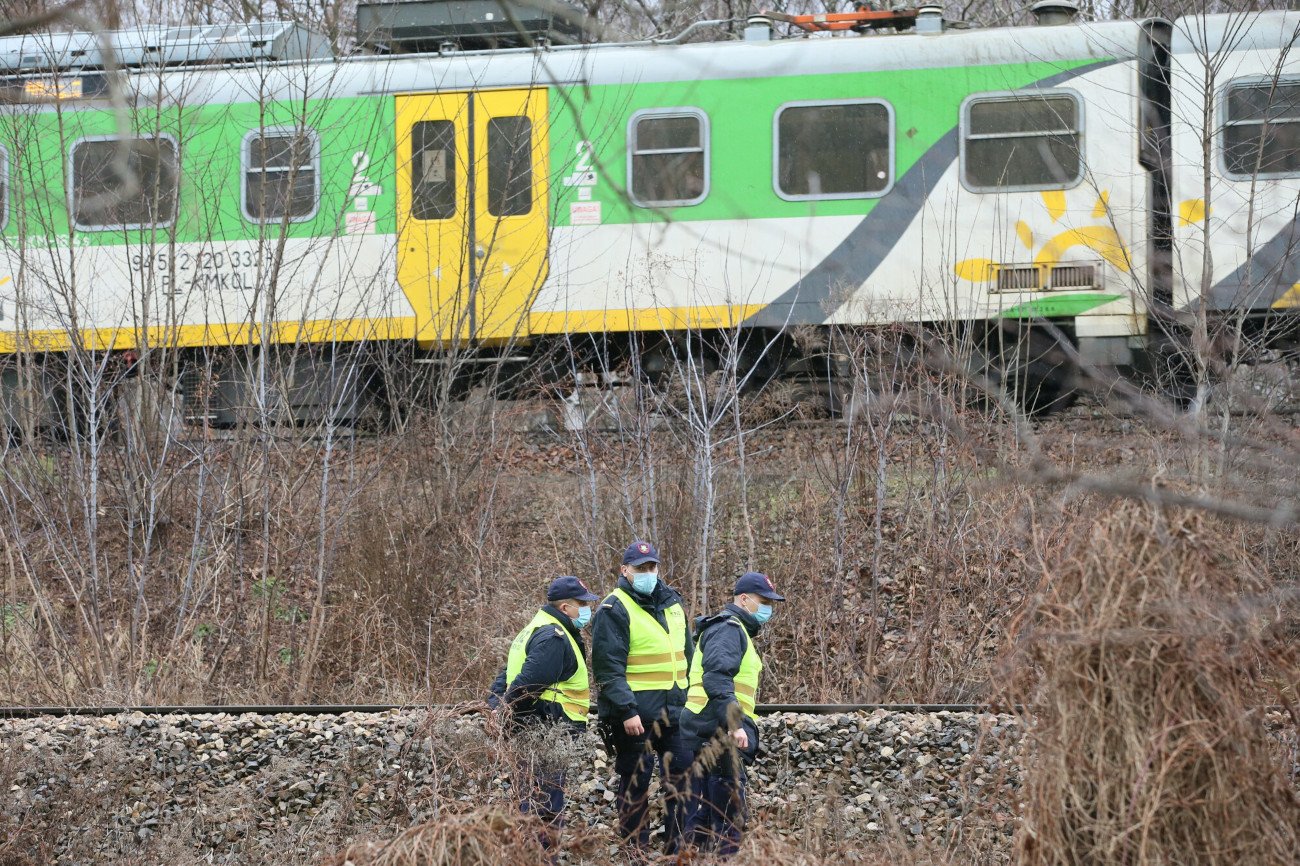 Tragiczny wpadek na torach pod Suchedniowem. Zginął 16-letni chłopiec.