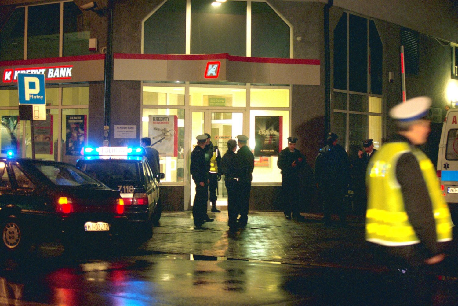 Ten napad to najkrwawszy napad na bank w historii Polski.