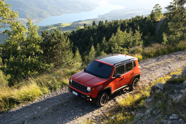 Nie tylko kolor karoserii wpływa na nasze samopoczucie, ważne jest przede wszystkim wnętrze samochodu.