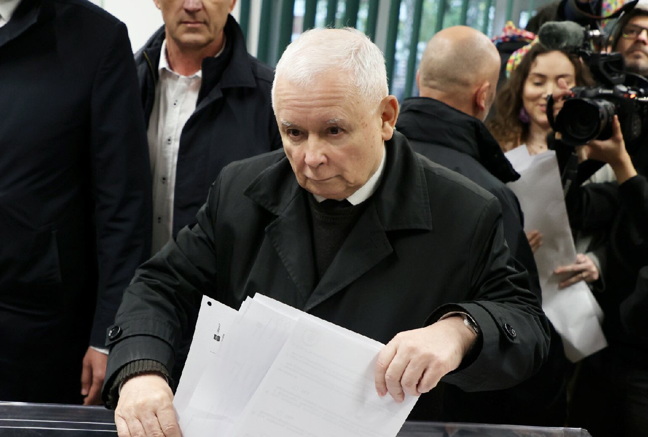 Co czeka PiS po wyborach do Sejmu? "Kaczyński musi się otrząsnąć z szoku".