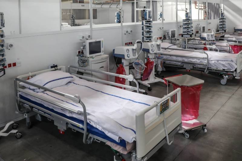 Szpital tymczasowy w Ciechocinku musiał wstrzymać przyjęcia chorych, po tym jak w organizmie jednego z pacjentów z COVID-19 wykryto bakterię New Delhi.