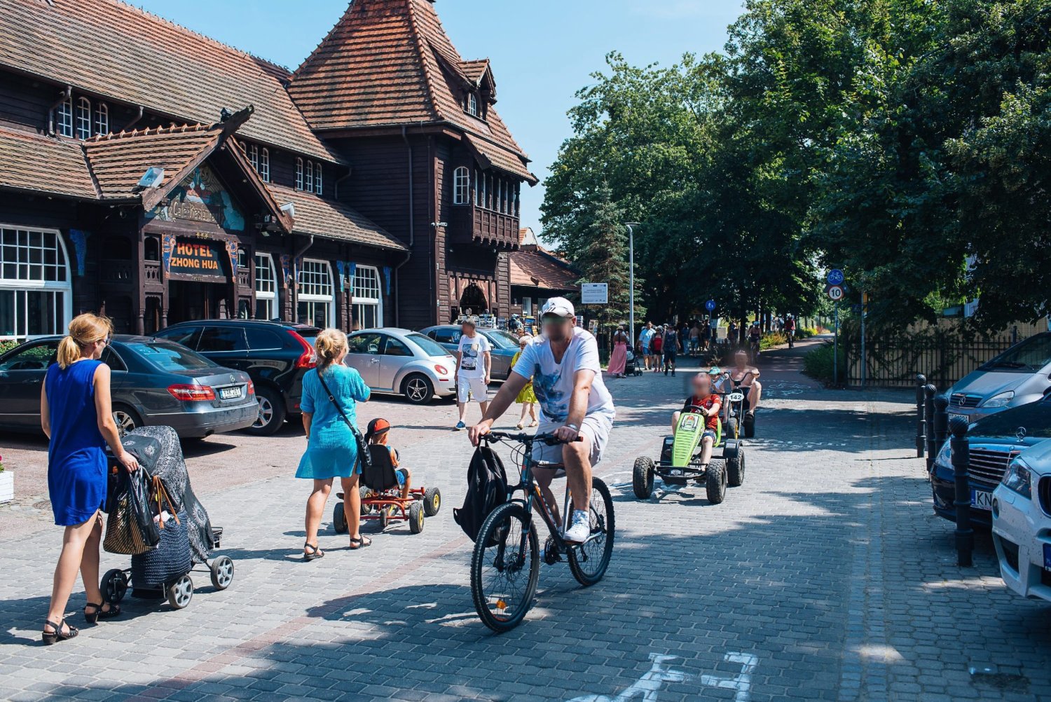 Na ścieżce rowerowej w Sopocie pojawiły się dwa progi zwalniające.