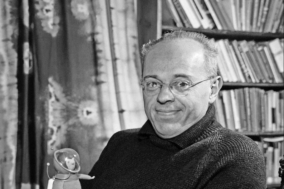 Sejm ustanowił rok 2021 Rokiem Stanisława Lema dla uhonorowania jednego z najpopularniejszych polskich pisarzy science-fiction.