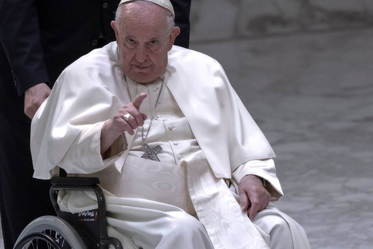 Papież podpisał list o swojej rezygnacji. Gdyby nie mógł pełnić posługi