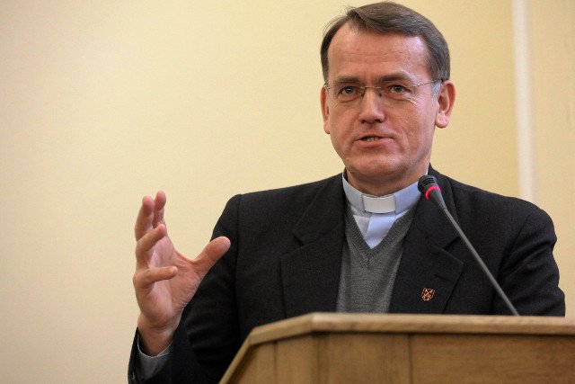 Episkopat odpowiada Tygodnikowi Powszechnemu ws. ks. Oko: Dariusz Oko nie należy do żadnego gremium KEP