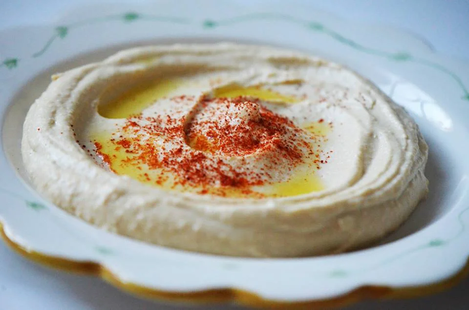 Hummus, najpopularniejsze danie w Londynie.