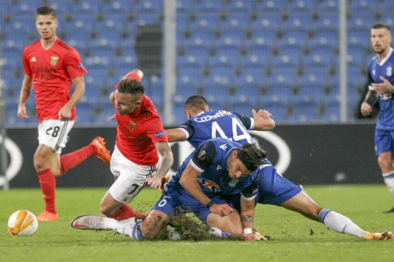 Liga Europy: Rangers pokonuje Antwerp, Benifca odpada z Arsenalem.