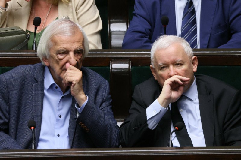 PiS przesunie termin wyborów samorządowych. Ryszard Terlecki zapowiedział ustawę, która to umożliwi