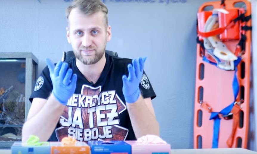 Mateusz Wawryszuk, ratownik medyczny