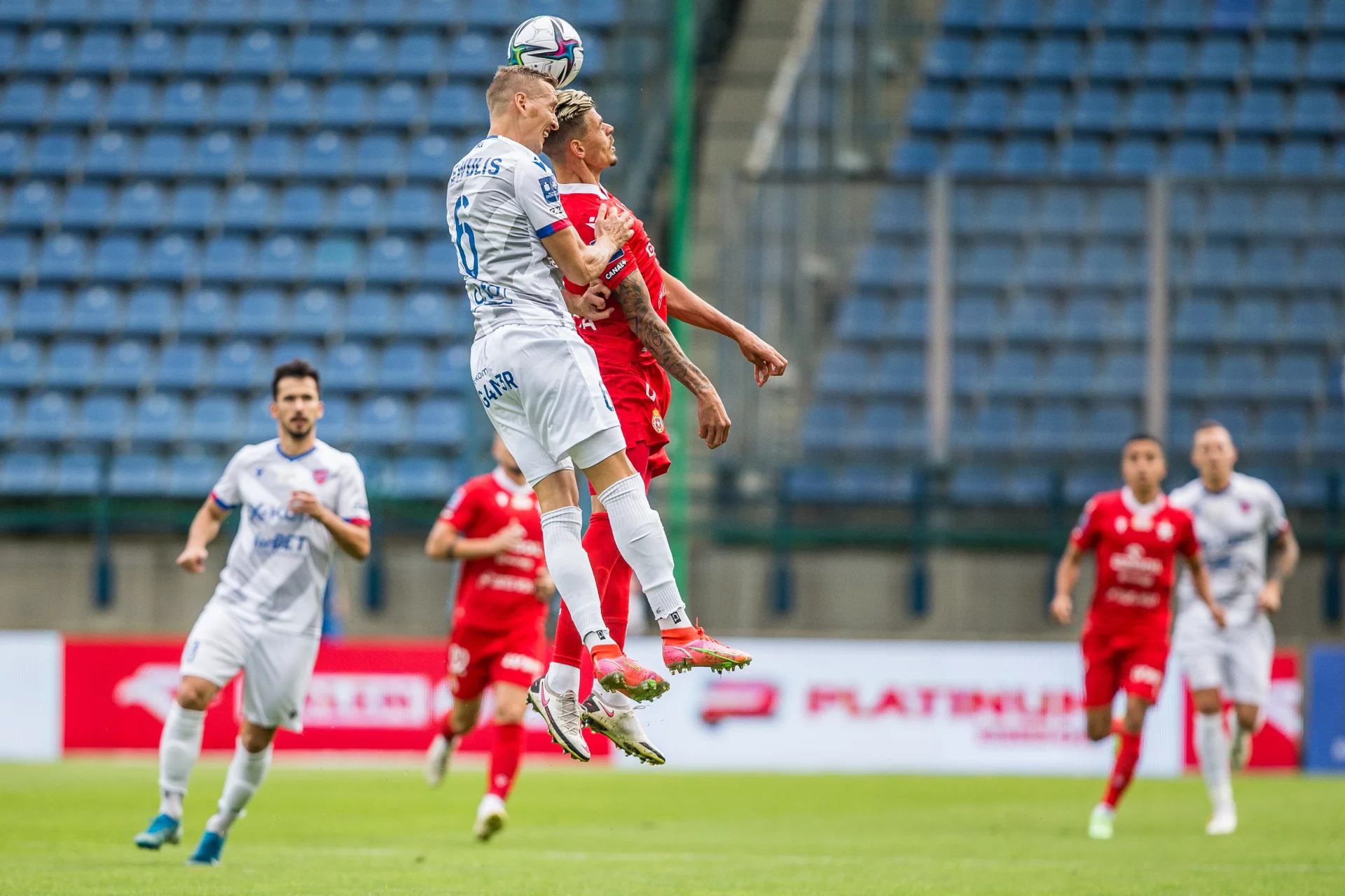 Raków Częstochowa był w sporych opałach, ale ograł Wisłę Kraków