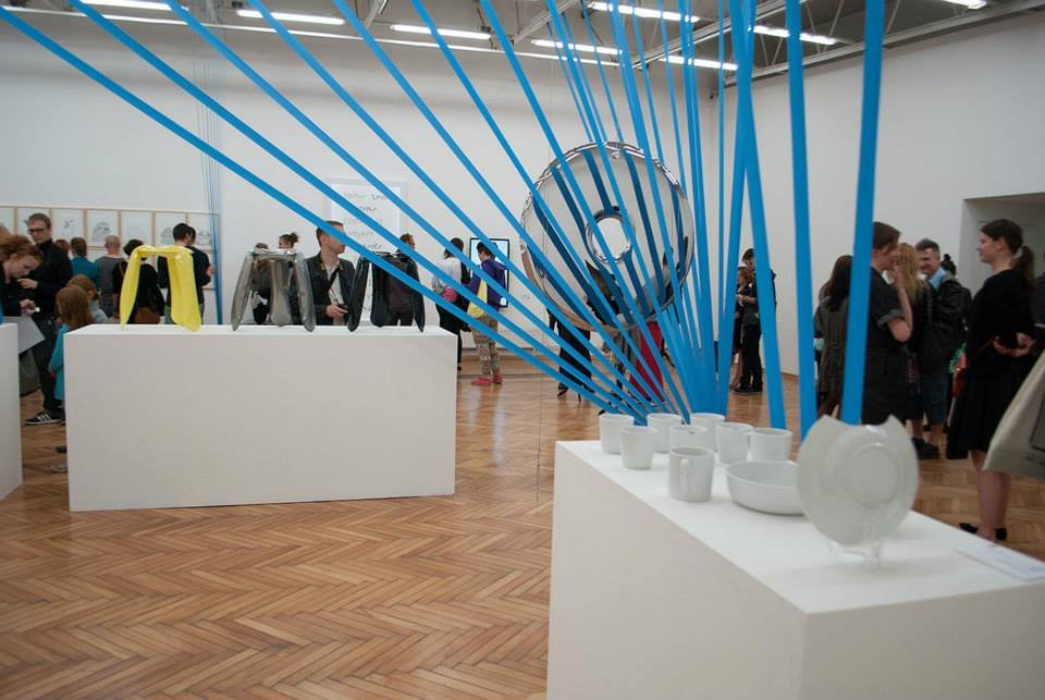 "Błądzić jest rzeczą. Nienormatywna wystawa dizajnu”" W Zielonej Górze