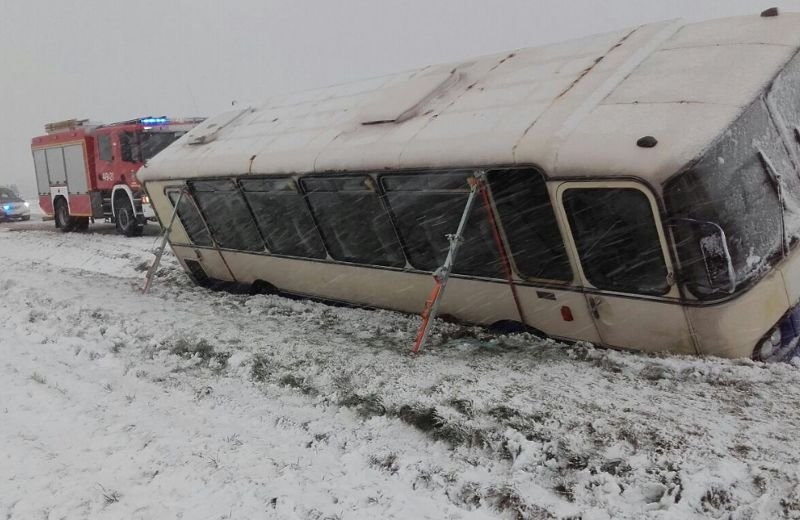 Rzecznik prasowy poznańskiej Policji na Twitterze opublikował takie zdjęcie, które wykonano między Grodziskiem Wielkopolskim a Wielichowem.